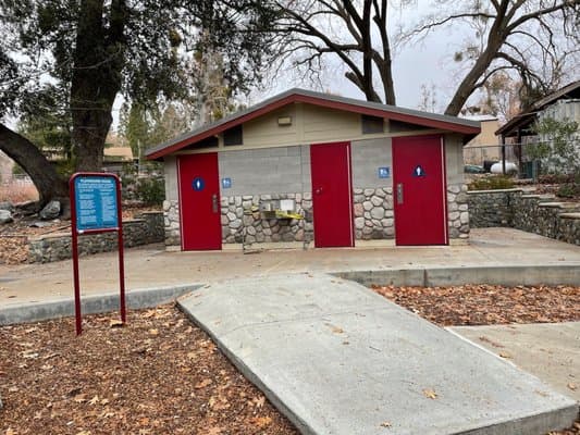 Oak Glen Schoolhouse Museum & Park — photo 2